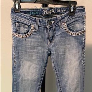 Light wash jeans